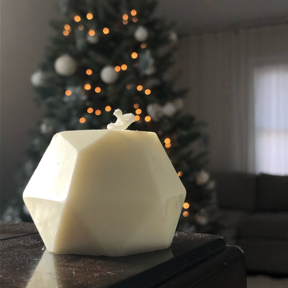 Saved by the light 🕯 lavender mint candle